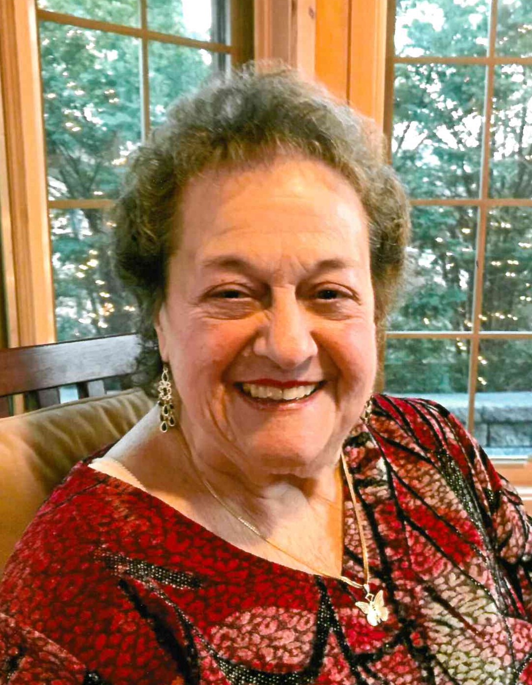 Chiapetta, Ellen Ellen Chiappetta